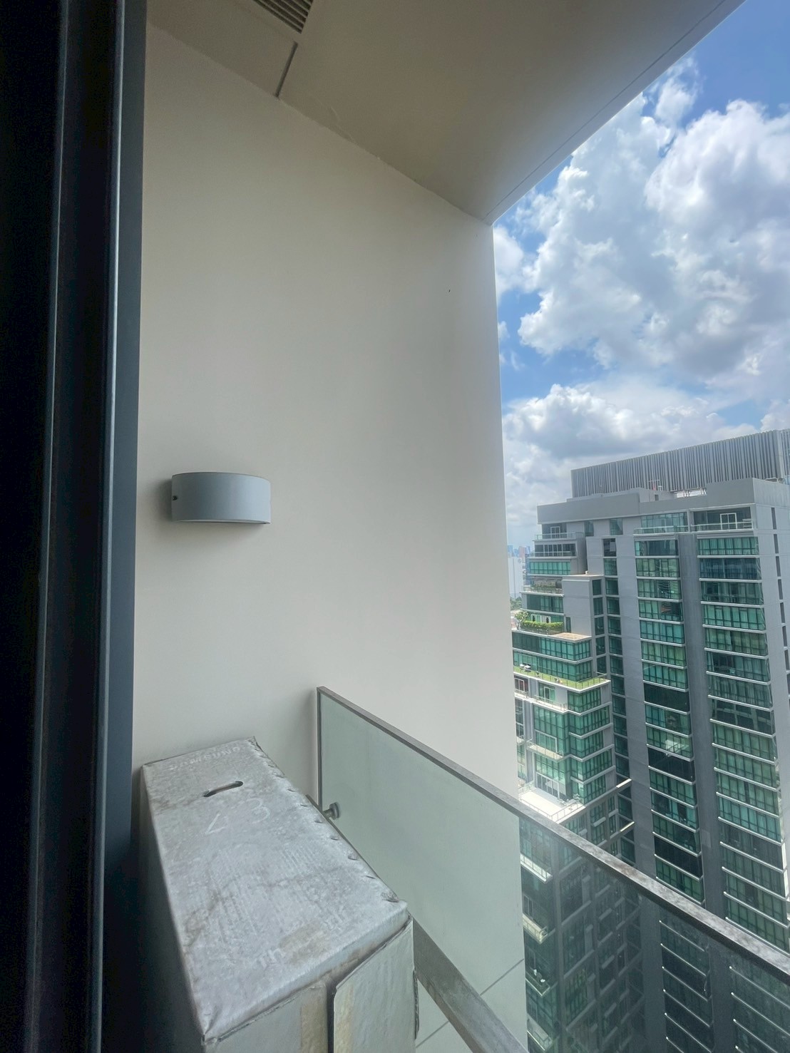 THE ESSE ASOKE photo 20