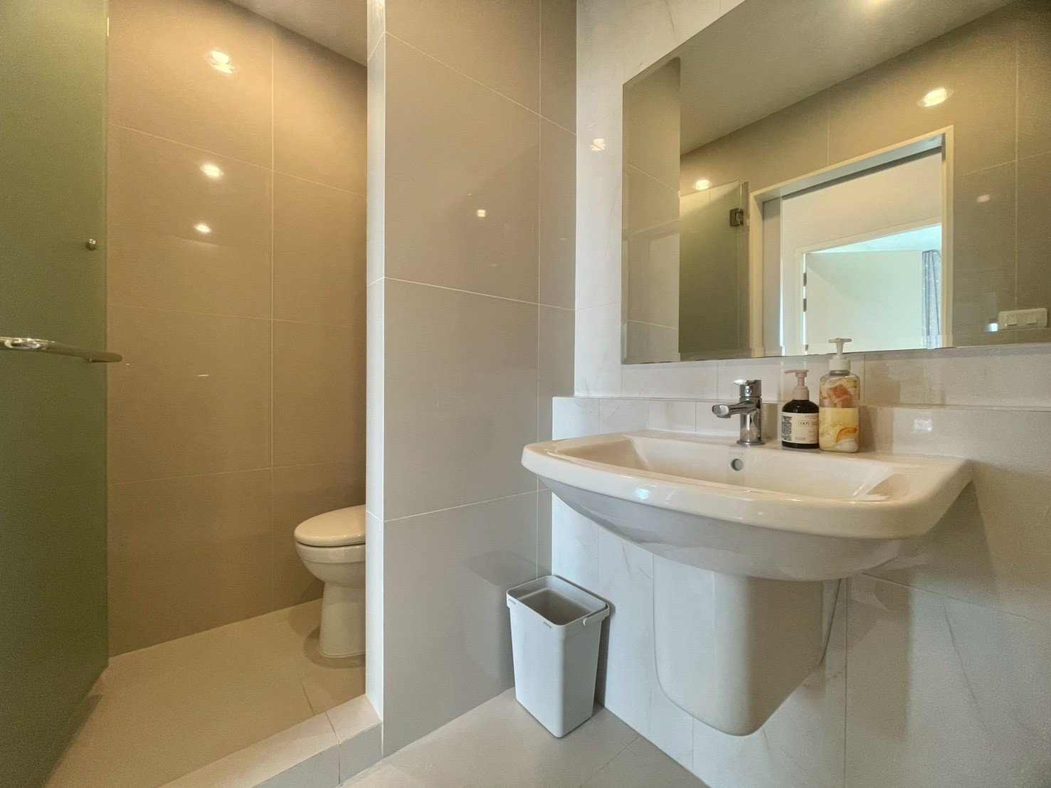 Niche Mono Mega Space Bangna | 2 Bedrooms for Rent photo 14