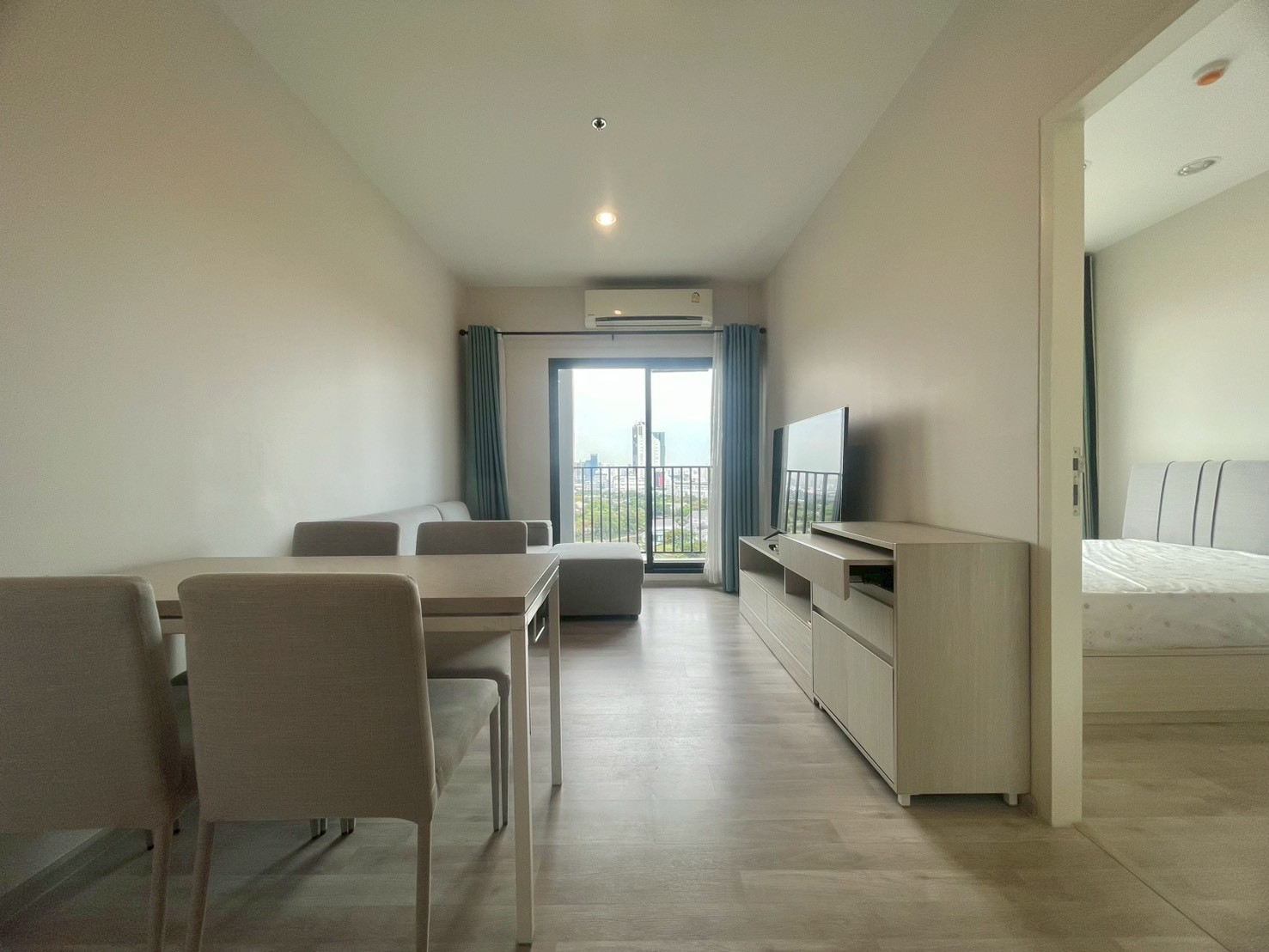 Niche Mono Mega Space Bangna | 2 Bedrooms for Rent photo 3