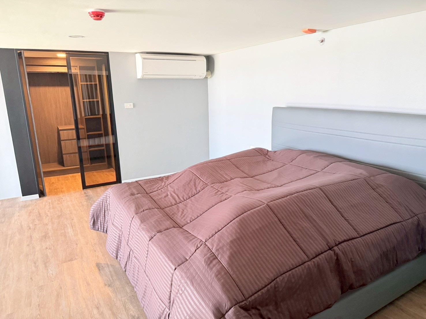 Siamese residence landmark | 2 Bedrooms for Rent photo 5