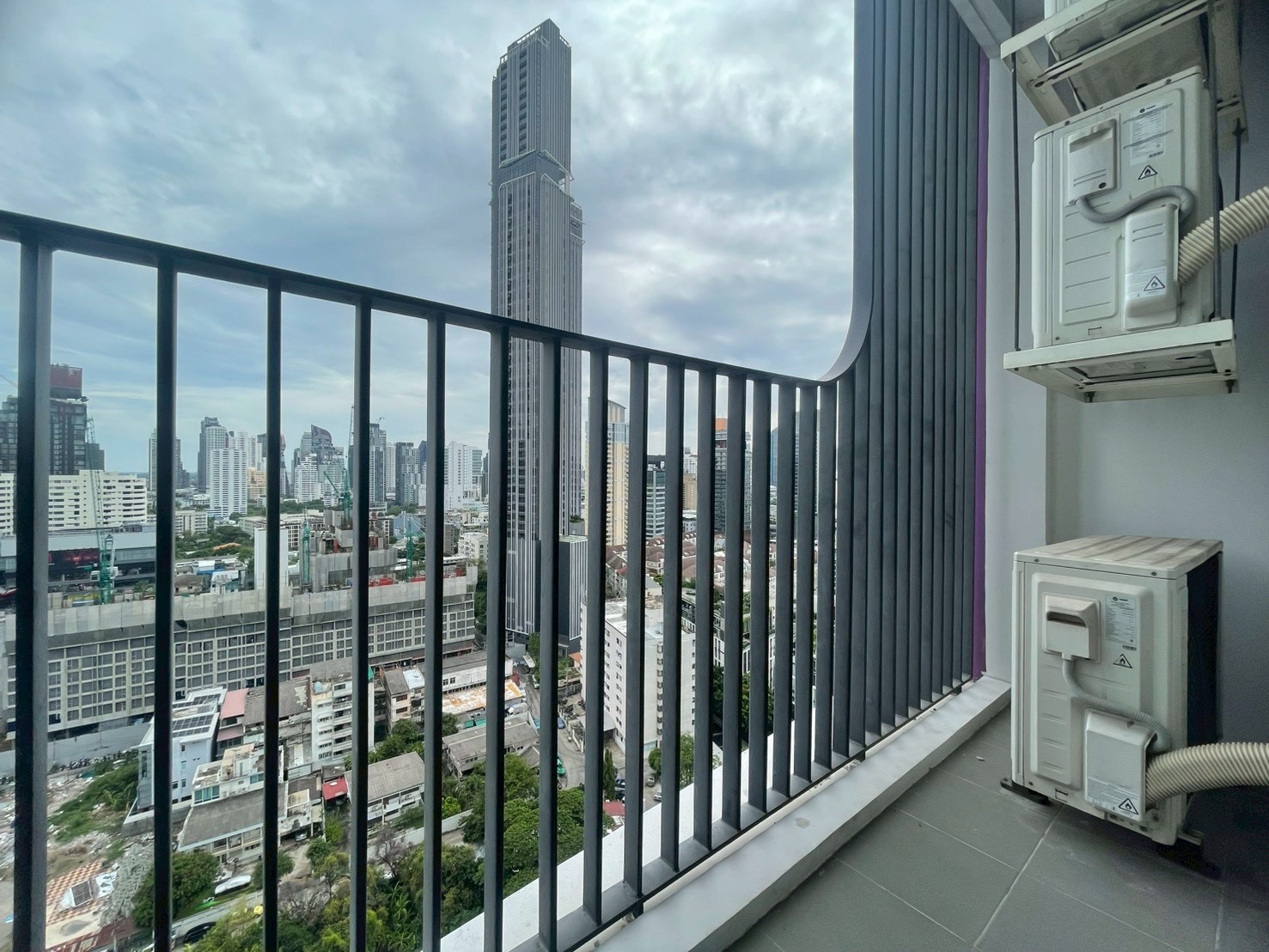 XT Ekkamai | 2 Bedrooms for Rent photo 3