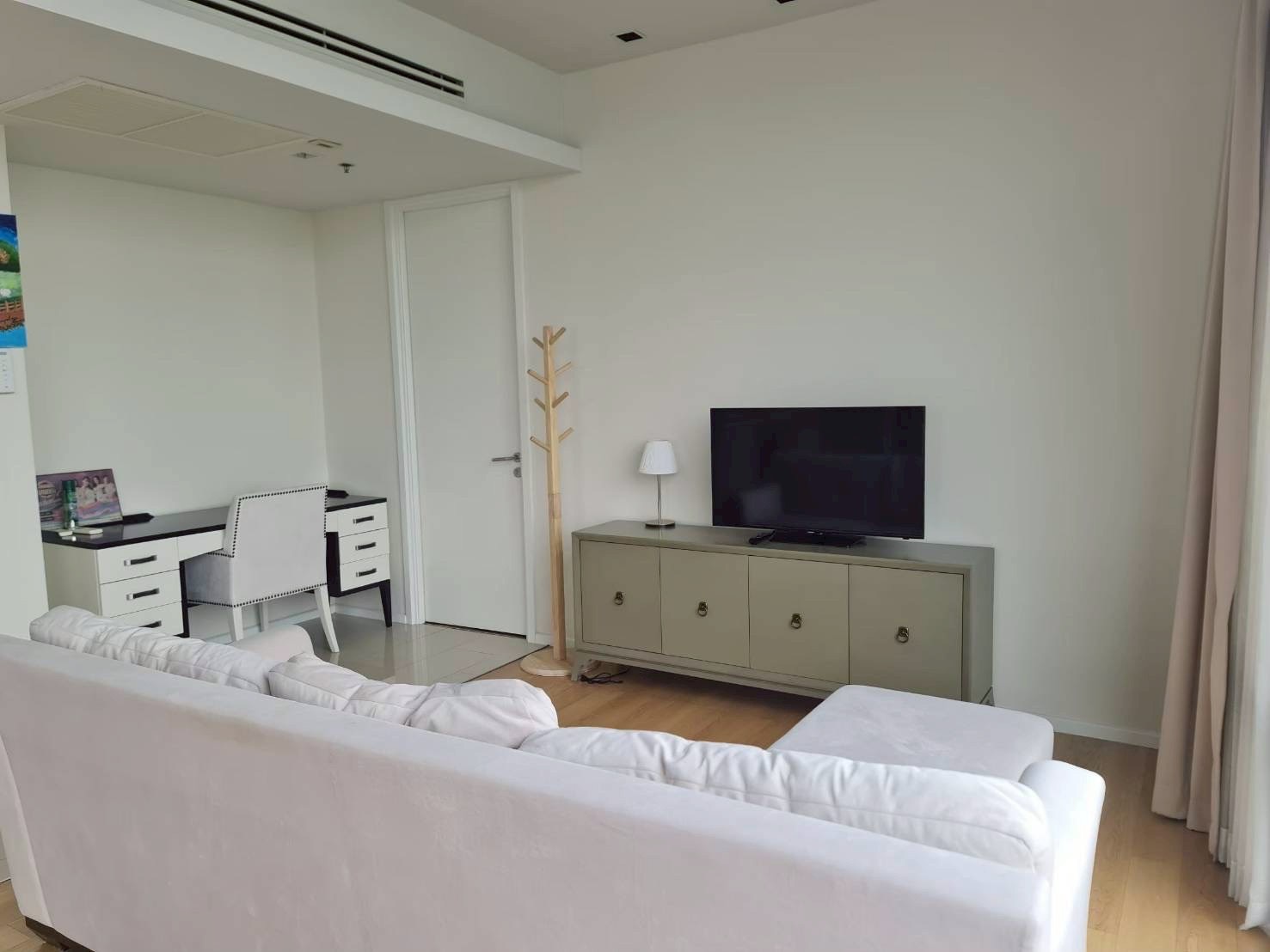 Circle Living Prototype | 2 Bedrooms for Sale photo 4