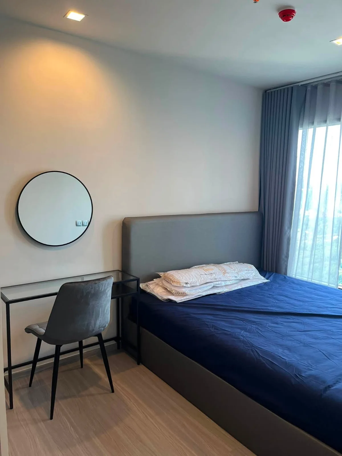 Life Asoke Hype | 1 Bedroom for Rent photo 3