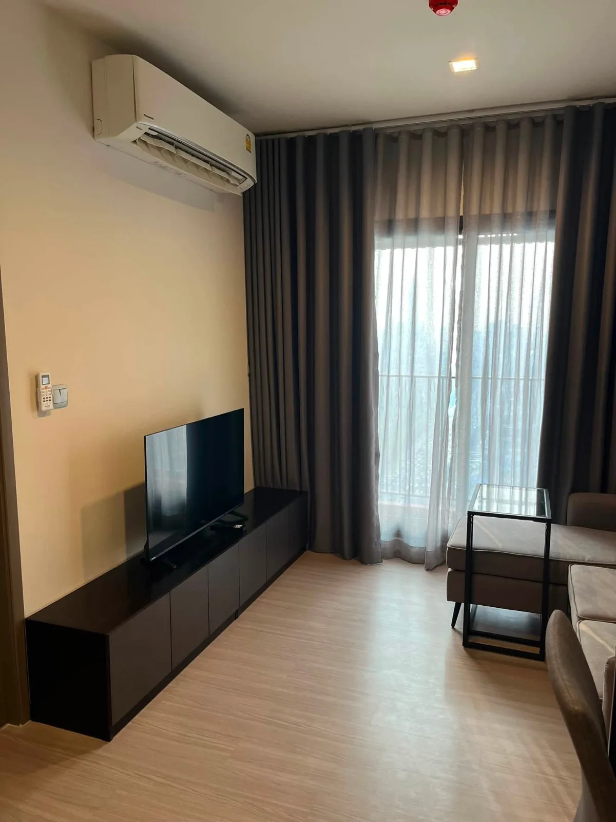 Life Asoke Hype | 1 Bedroom for Rent photo 8